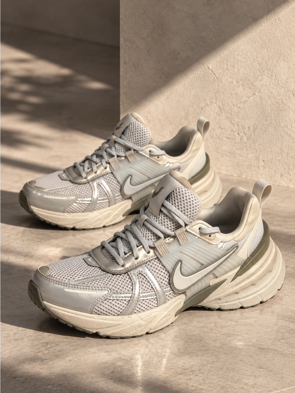 Nike V2K Run Sneakers Womens 10 Silver Metallic Sail Olive FD0736-006